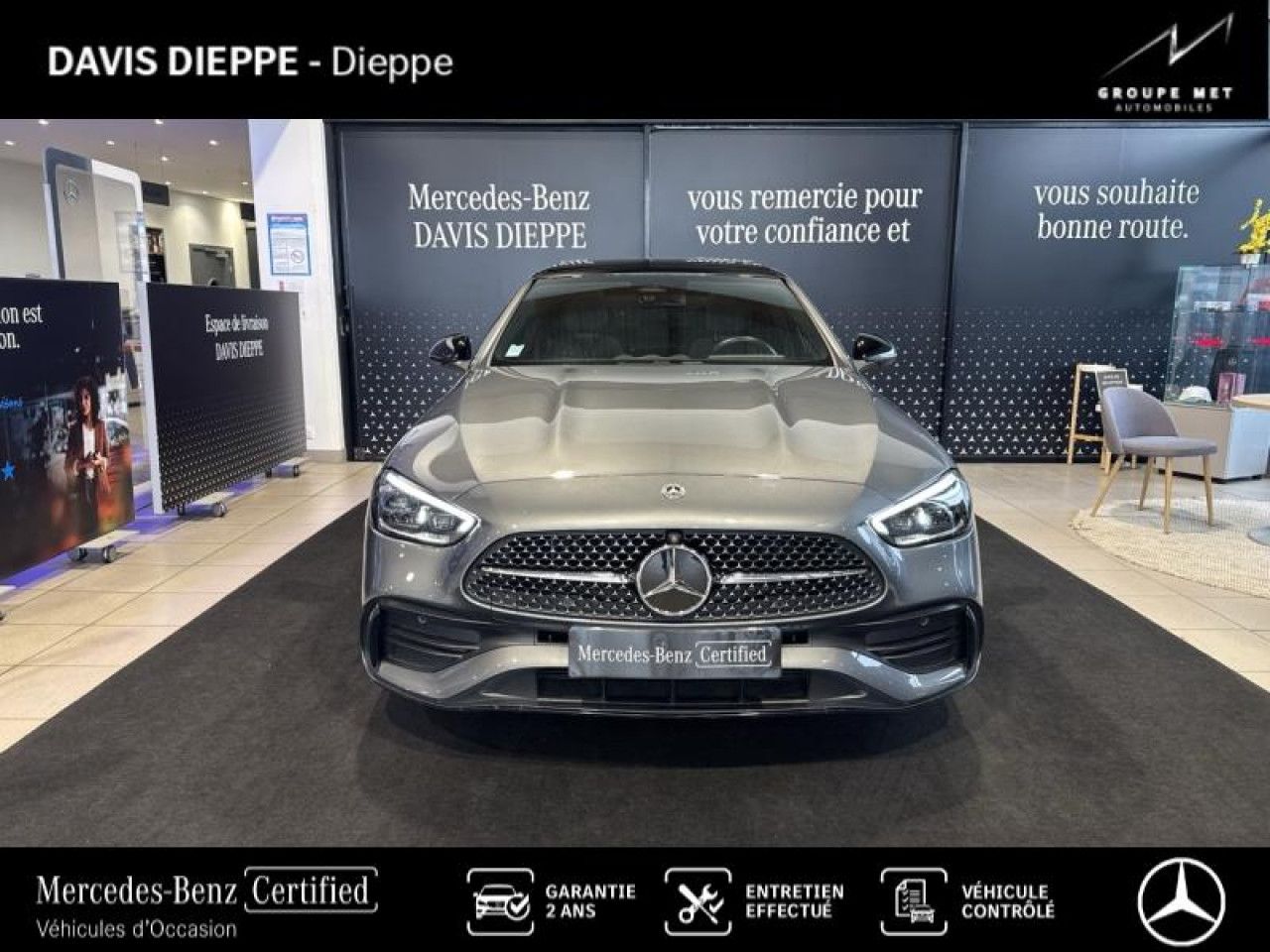 Photo du v&eacute;hicule 2 / 18