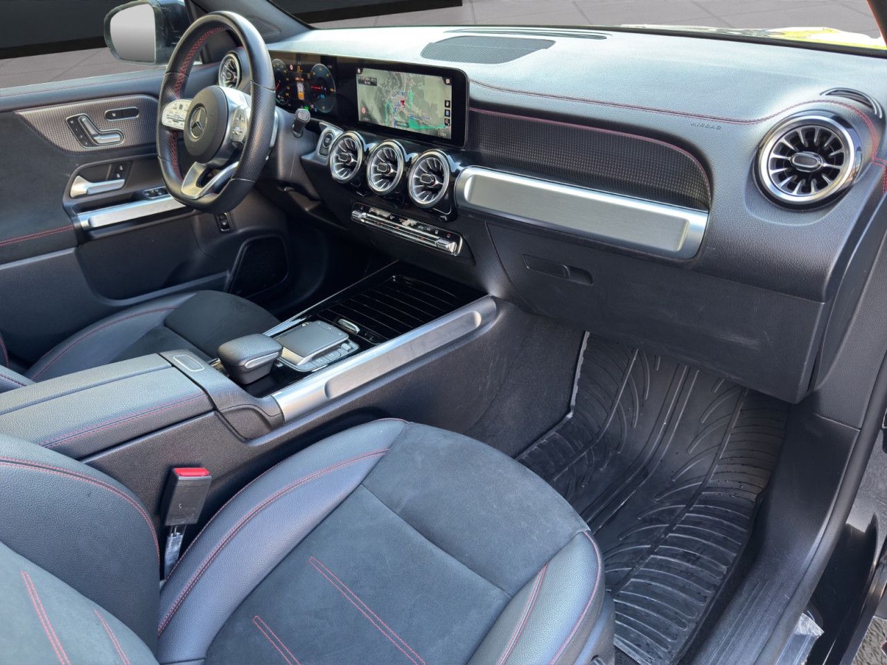 Fahrzeugbild 25 / 27