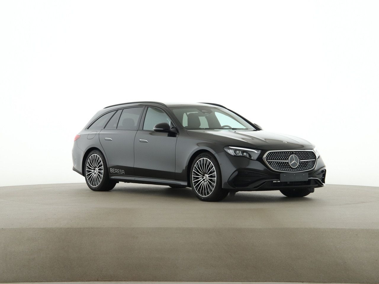 Mercedes-Benz E-Klasse – Bild 8