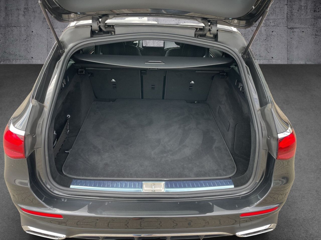 Mercedes-Benz E-Klasse – Bild 19