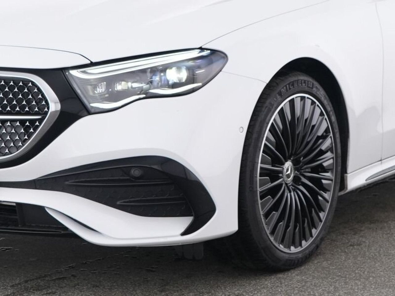Mercedes-Benz E-Klasse – Bild 3