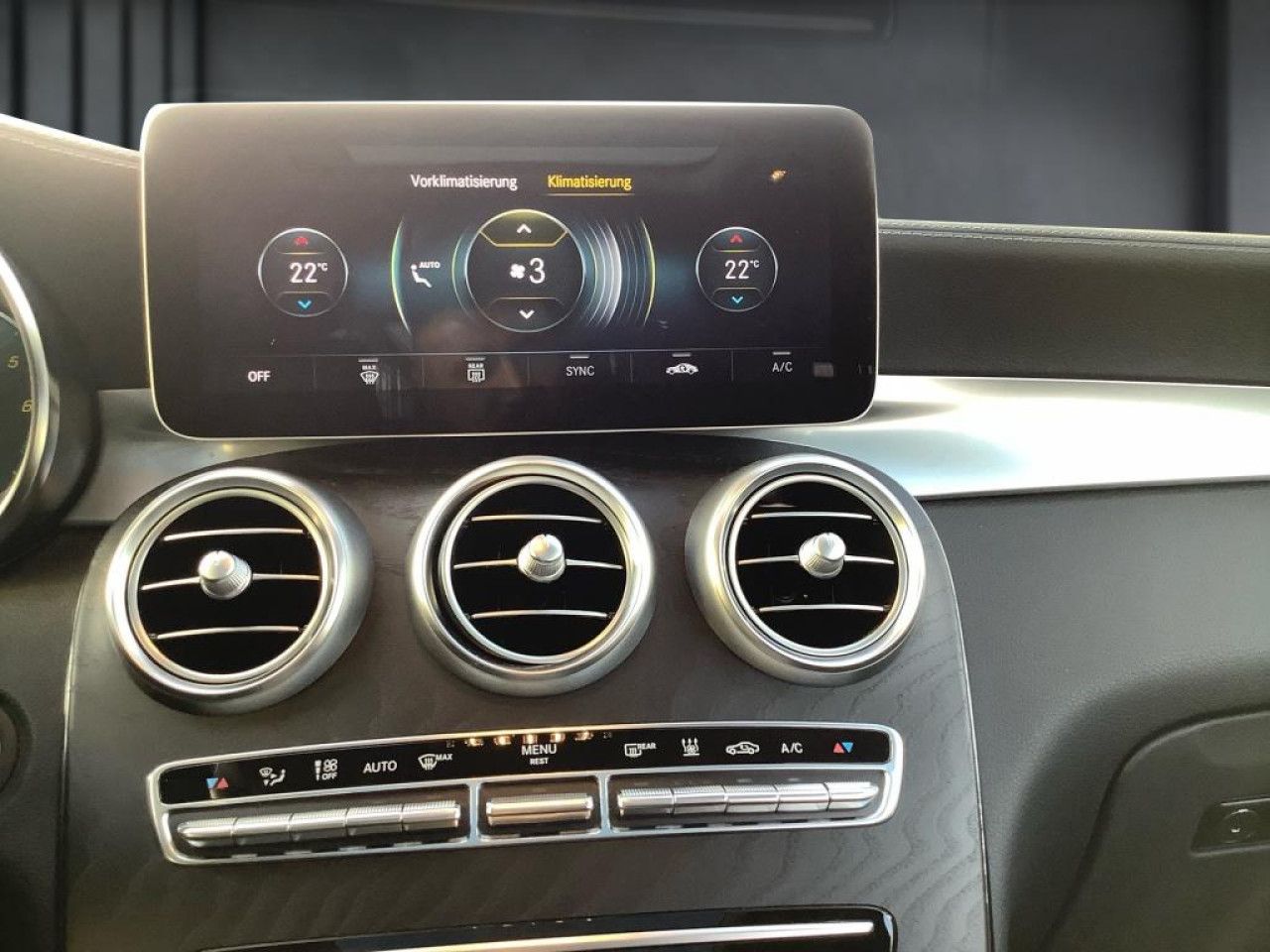 Fahrzeugbild 15 / 19