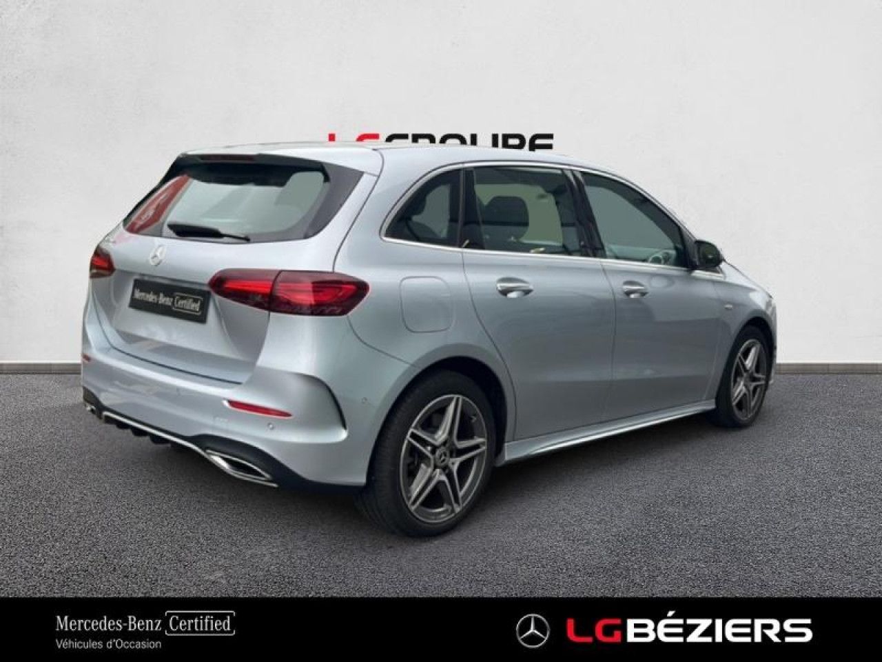 Photo du v&eacute;hicule 7 / 18