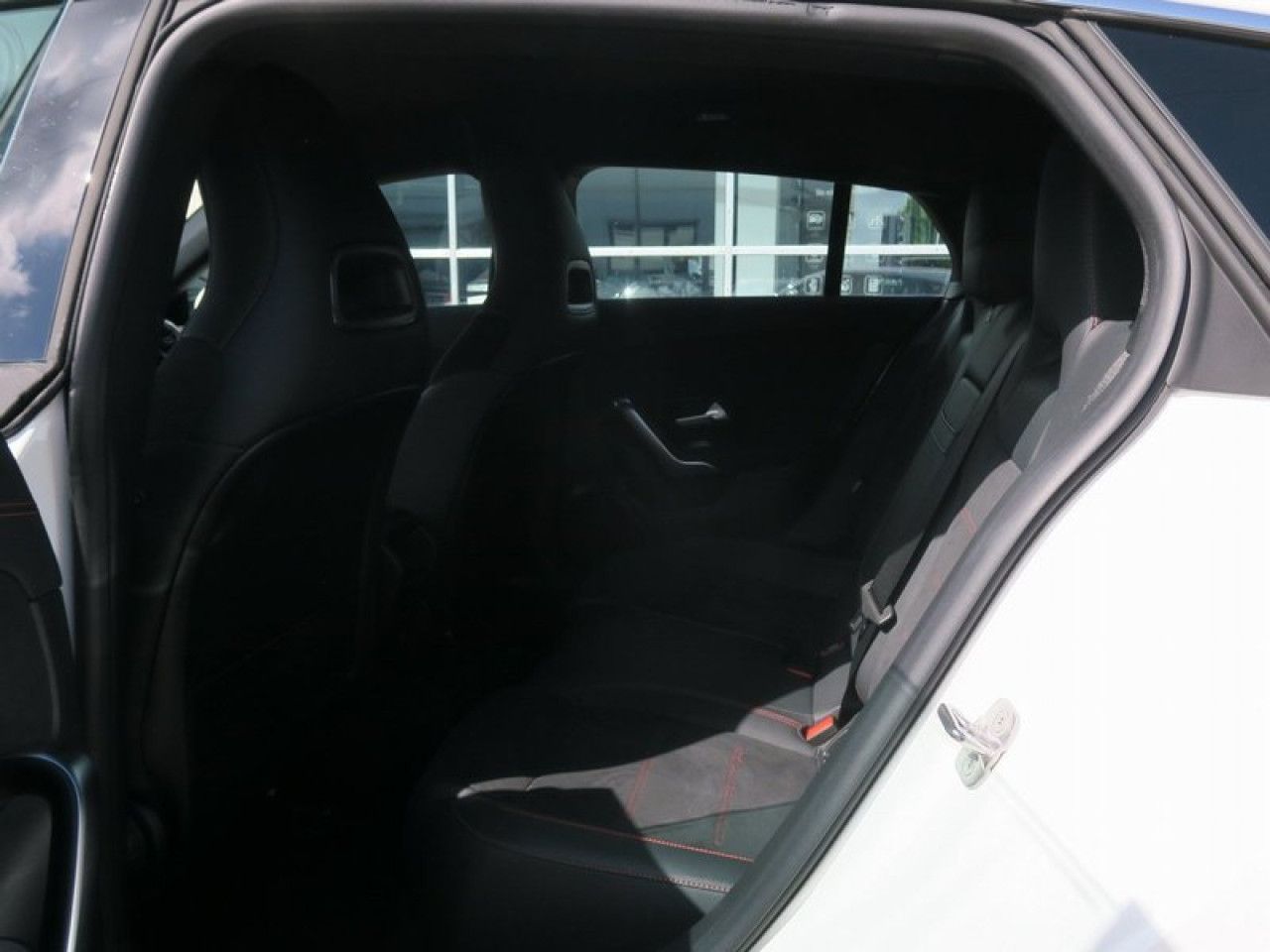 Mercedes-Benz CLA – Bild 13