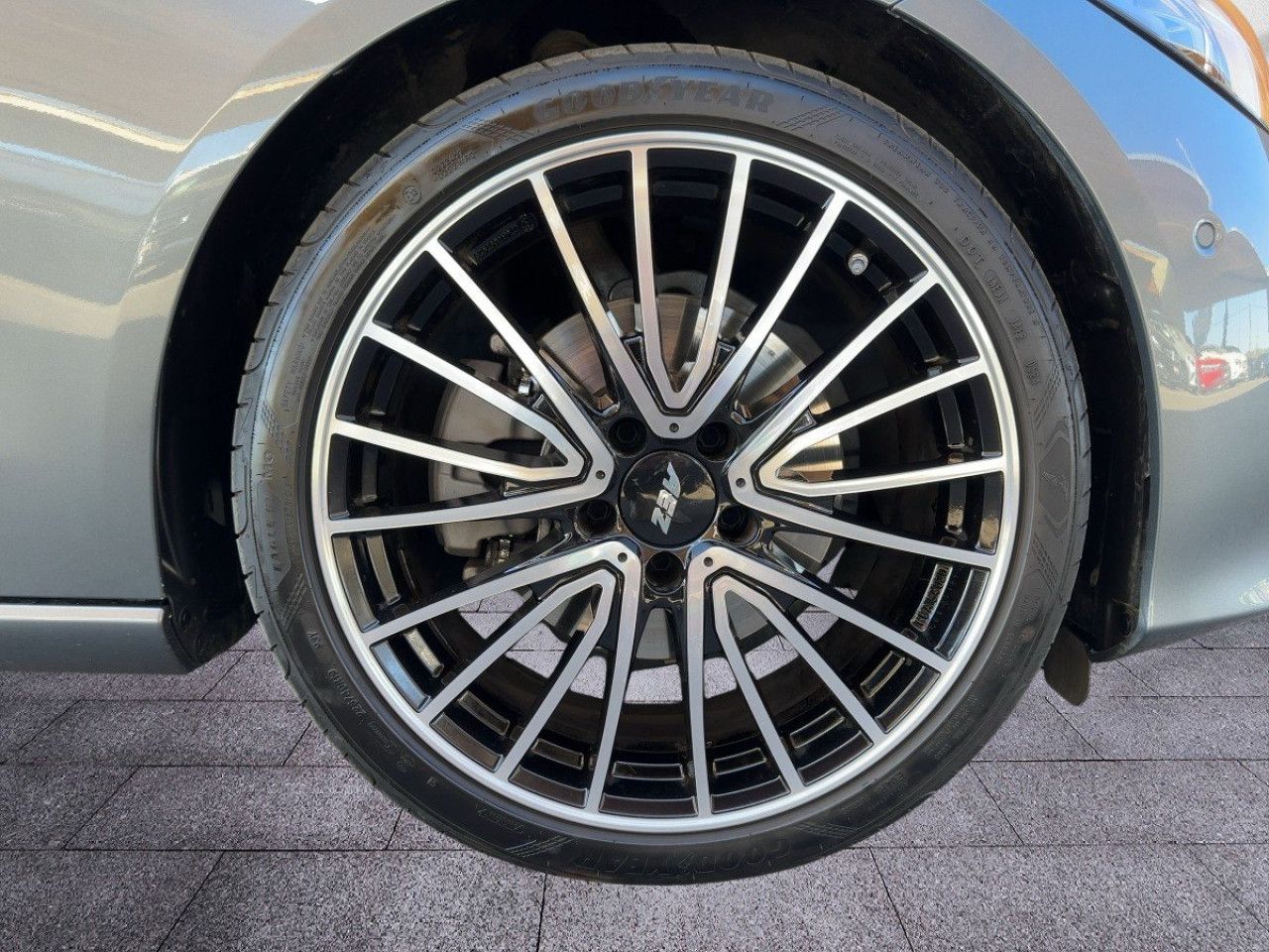 Fahrzeugbild 13 / 18