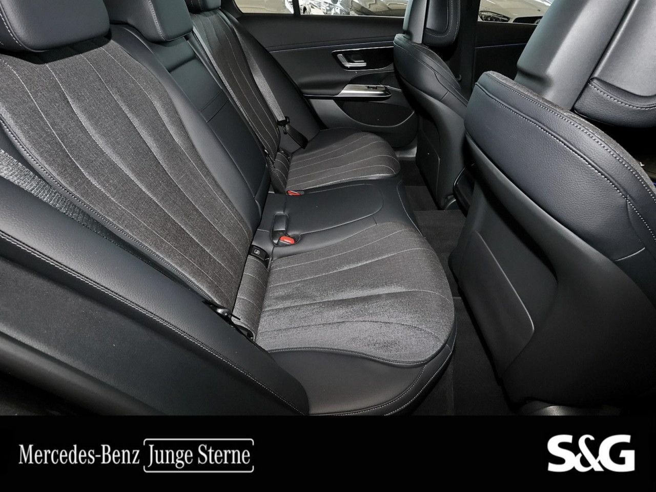 Mercedes-Benz E-Klasse – Bild 6