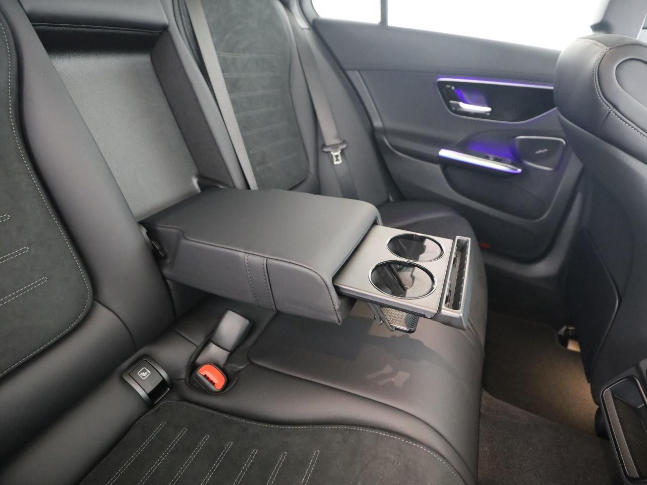 Mercedes-Benz C-Klasse – Bild 20