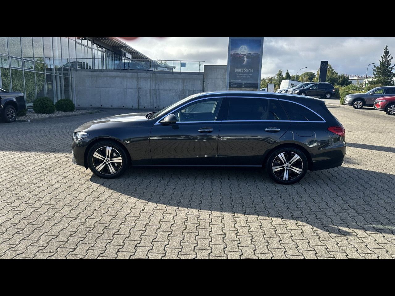 Mercedes-Benz C-Klasse – Bild 8
