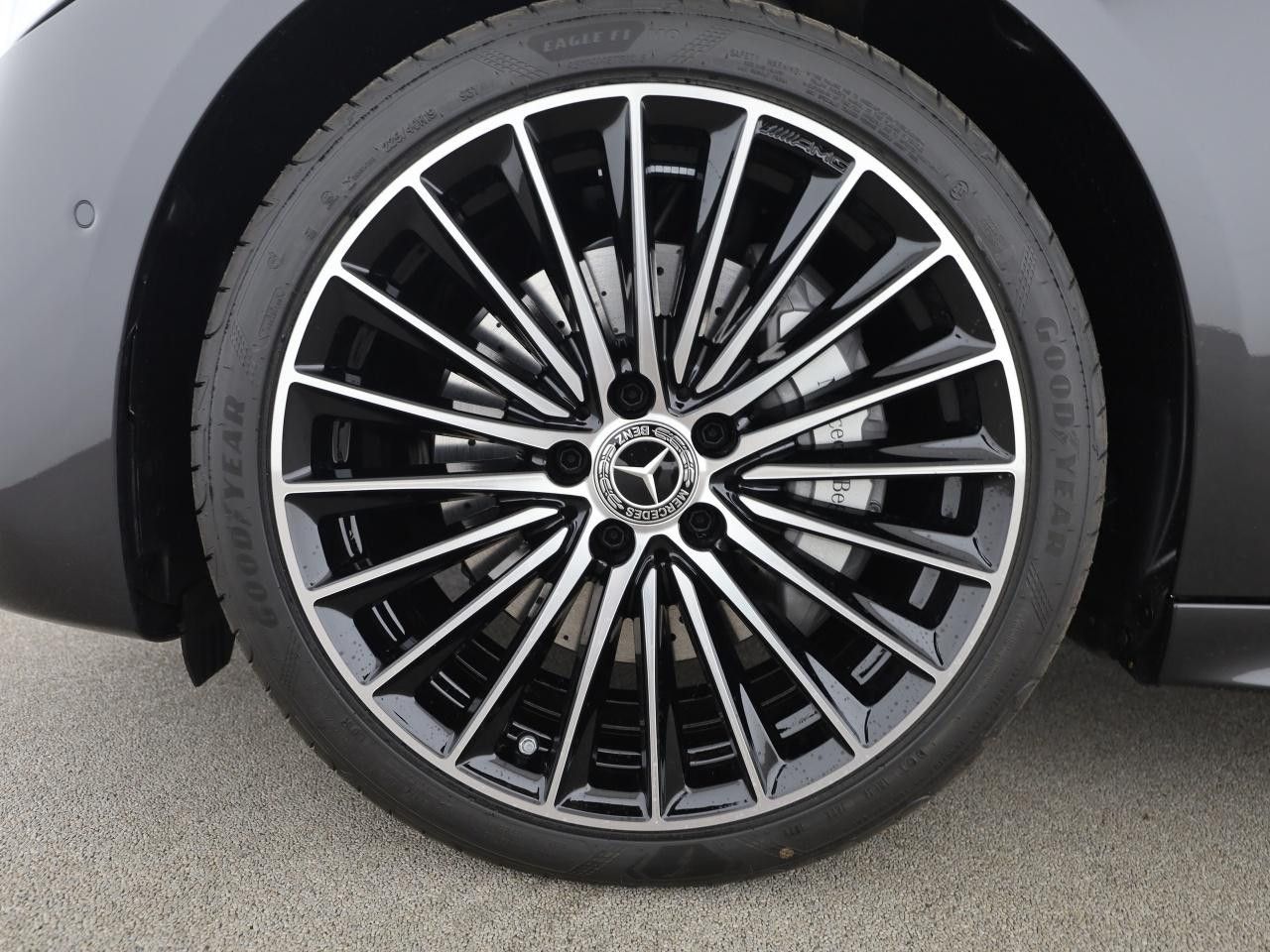Mercedes-Benz C-Klasse – Bild 16
