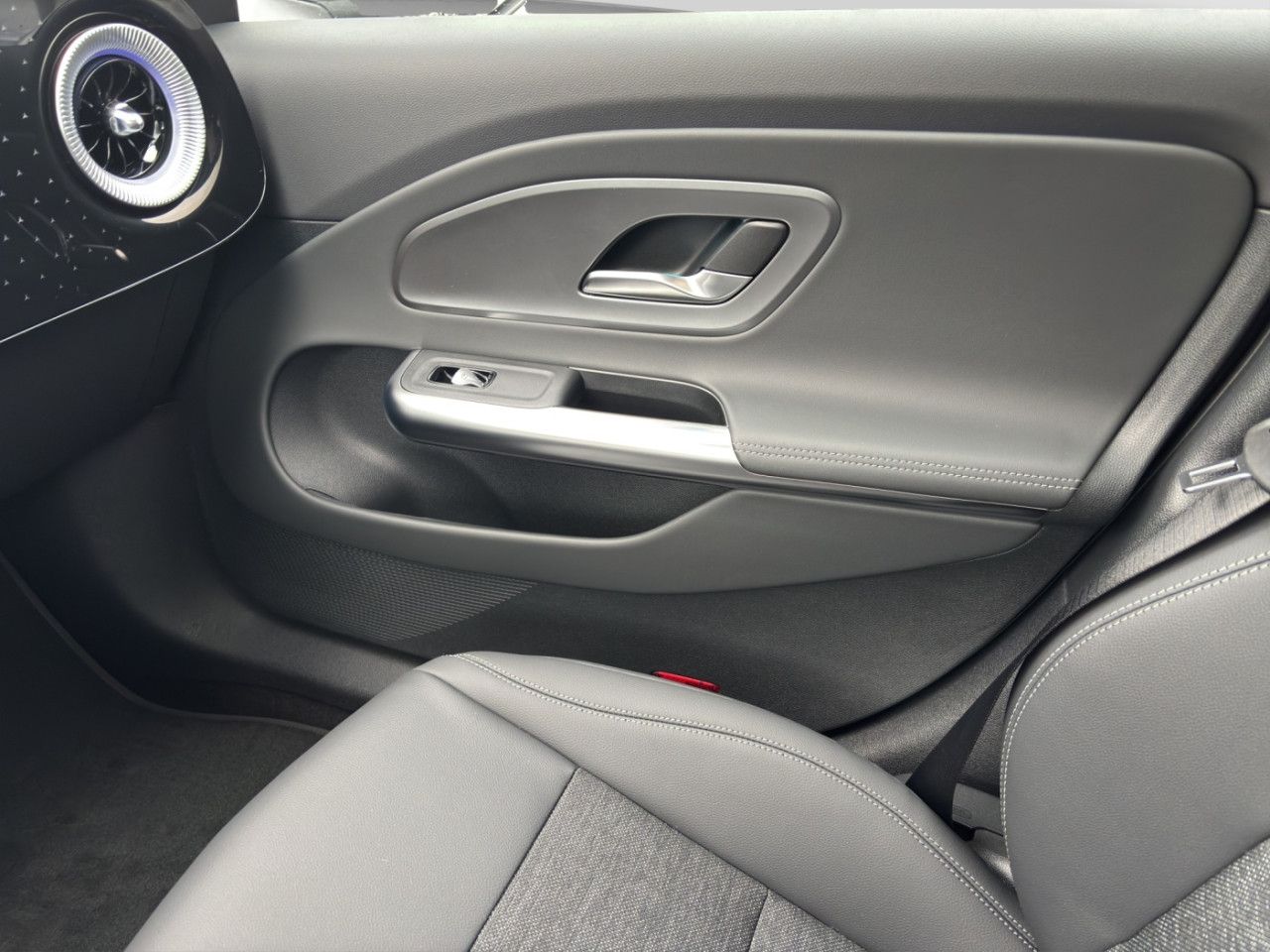 Fahrzeugbild 14 / 21