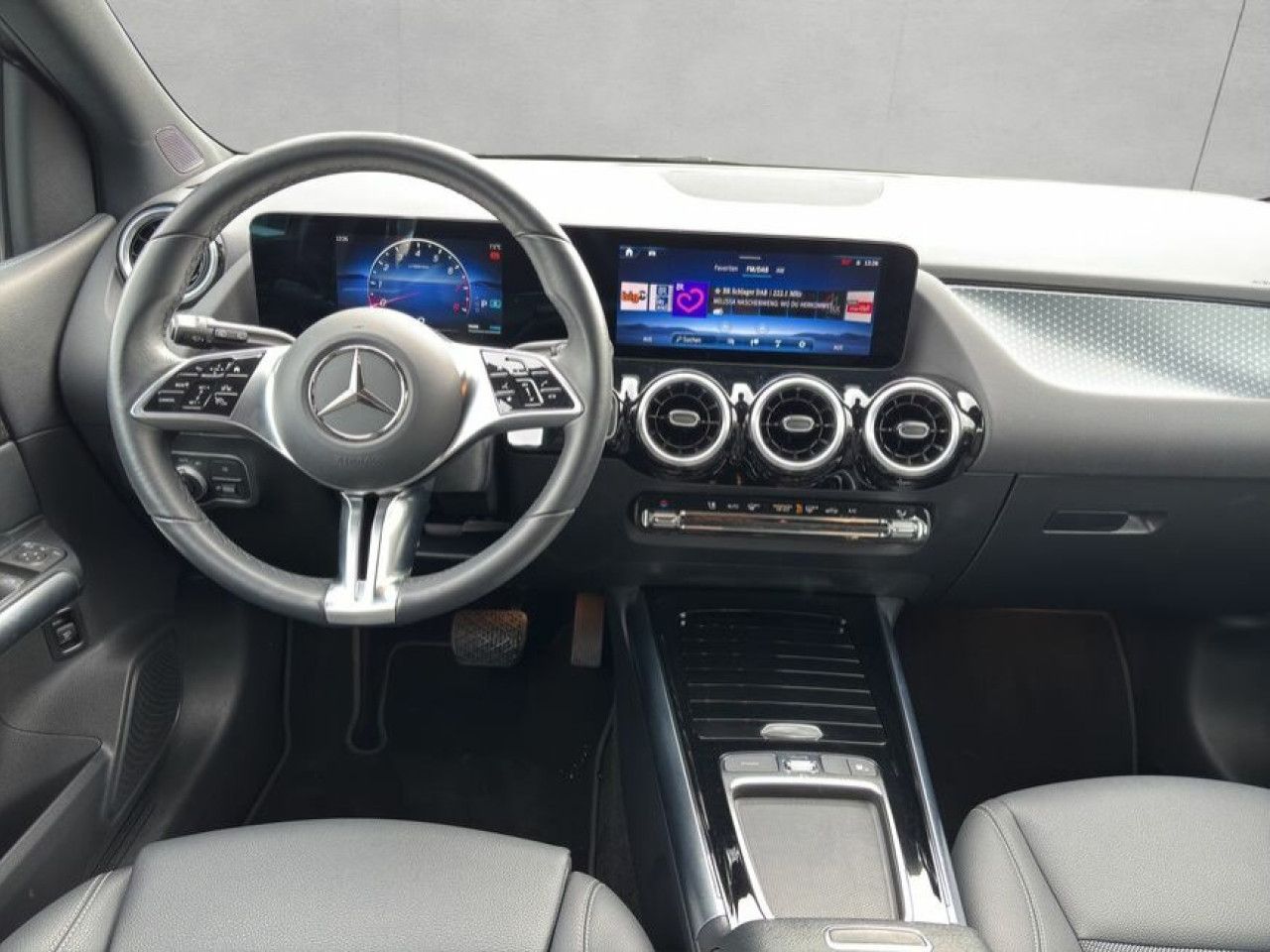 Fahrzeugbild 13 / 15