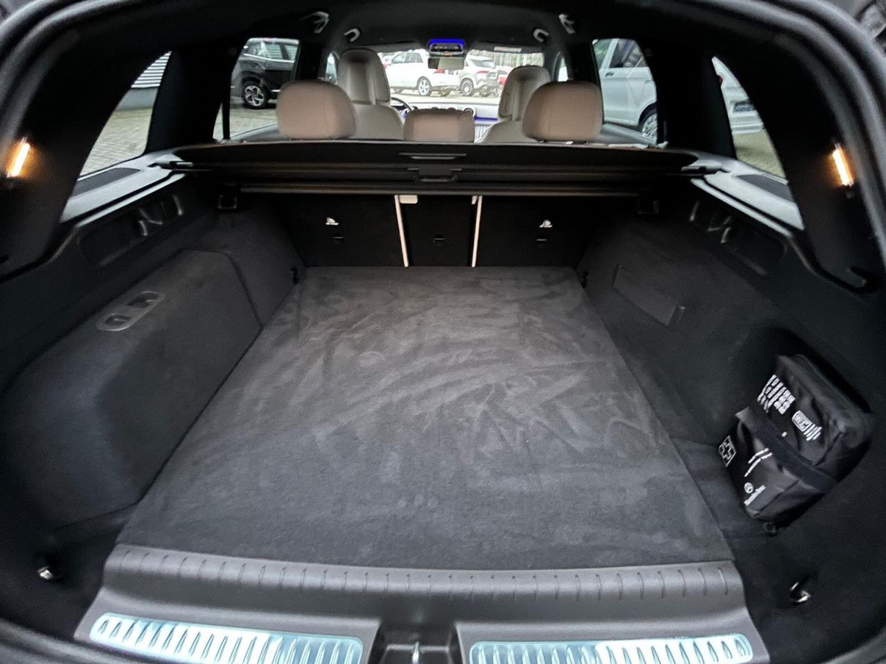 Mercedes-Benz C-Klasse – Bild 27