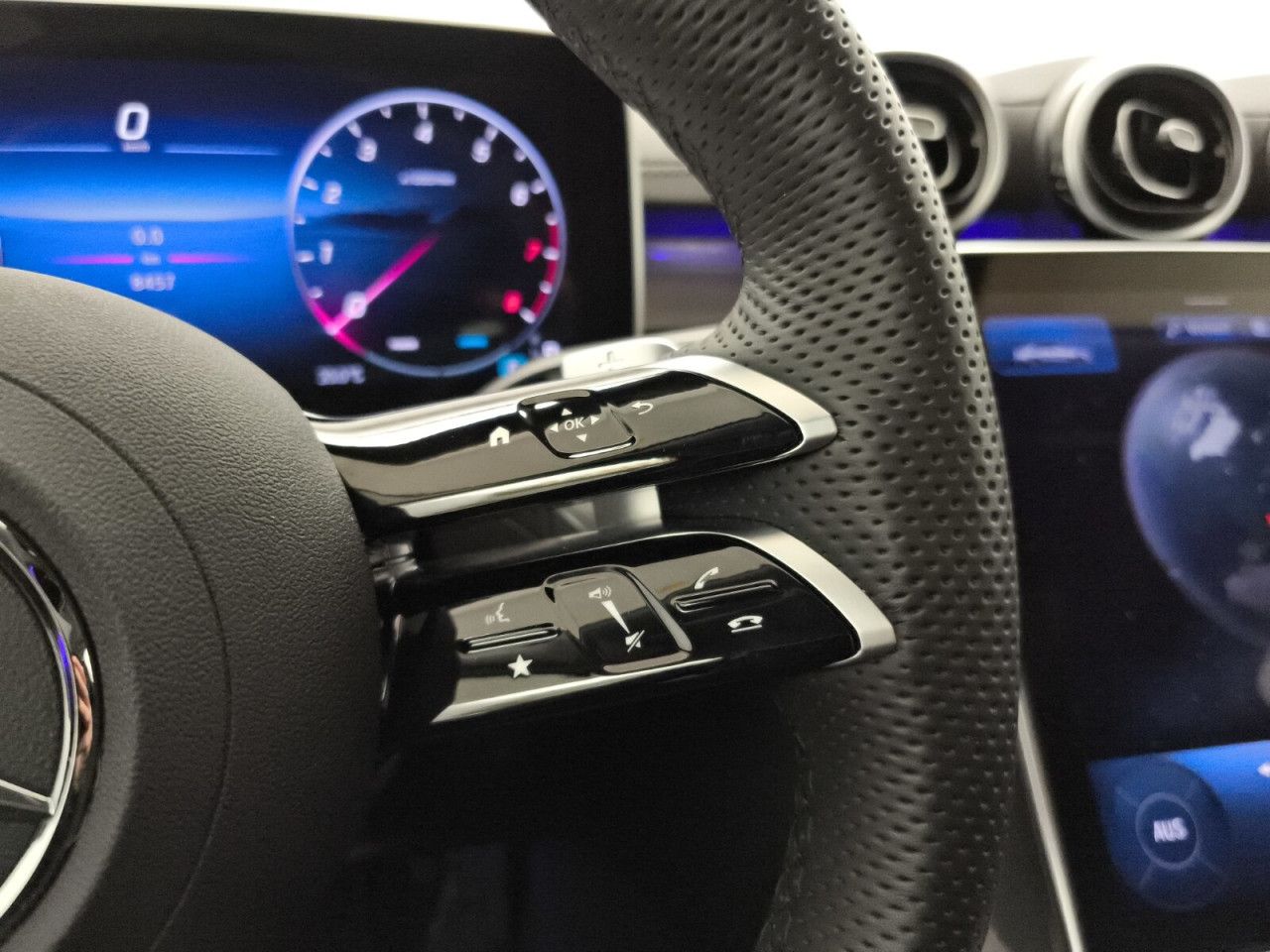 Mercedes-Benz C-Klasse – Bild 17
