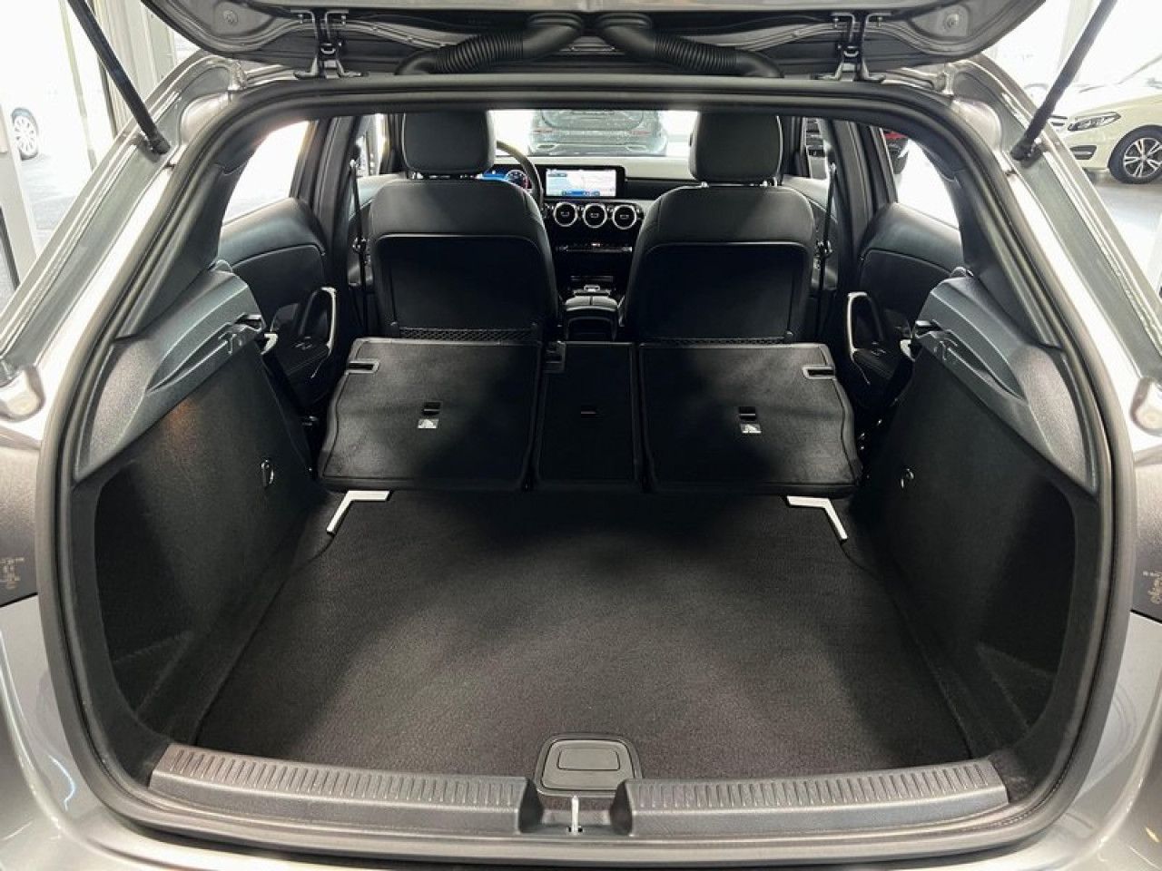 Mercedes-Benz A-Klasse – Bild 17