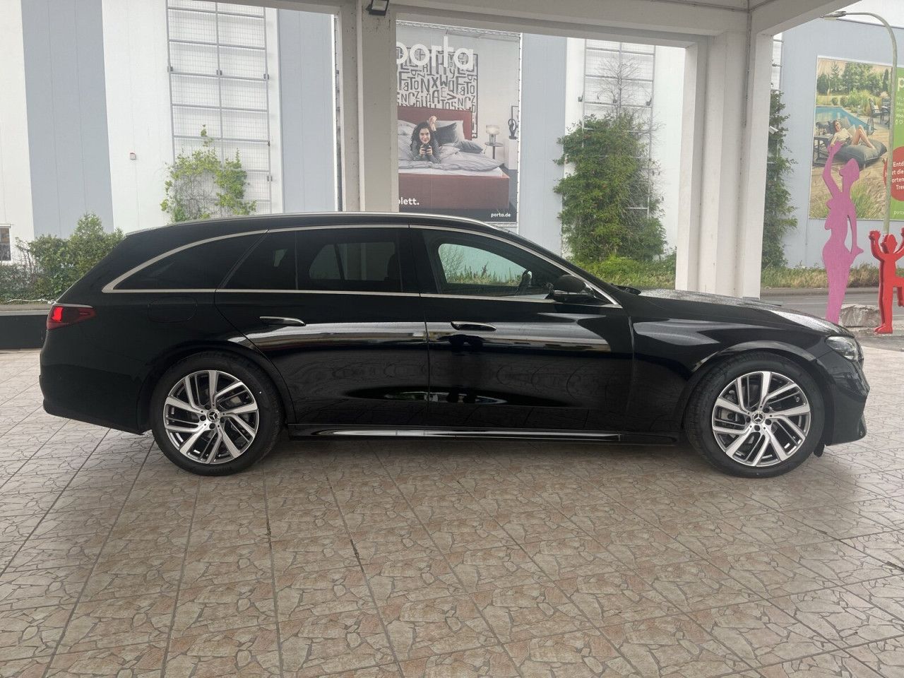 Mercedes-Benz E-Klasse – Bild 4
