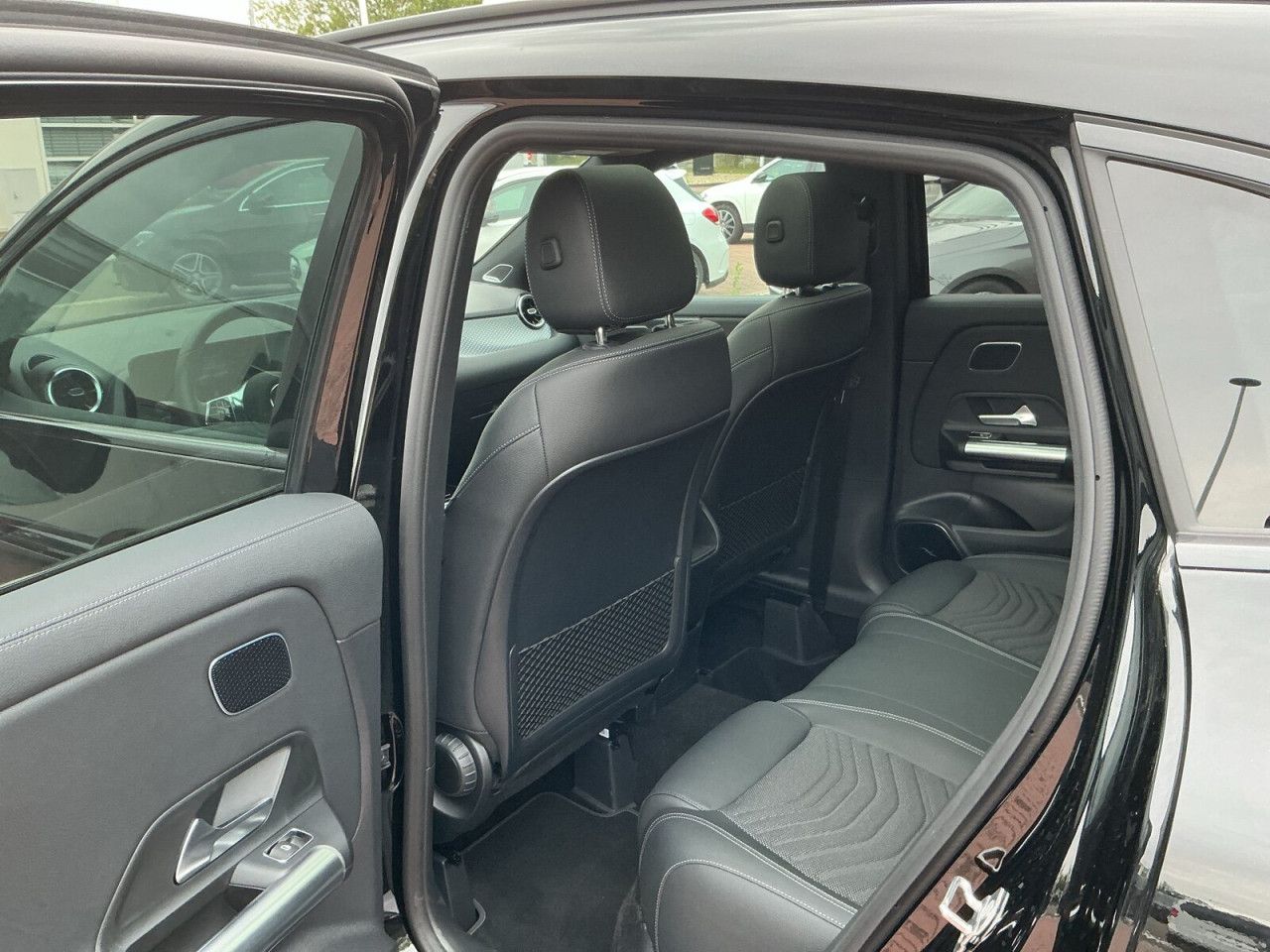 Mercedes-Benz GLA – Bild 17