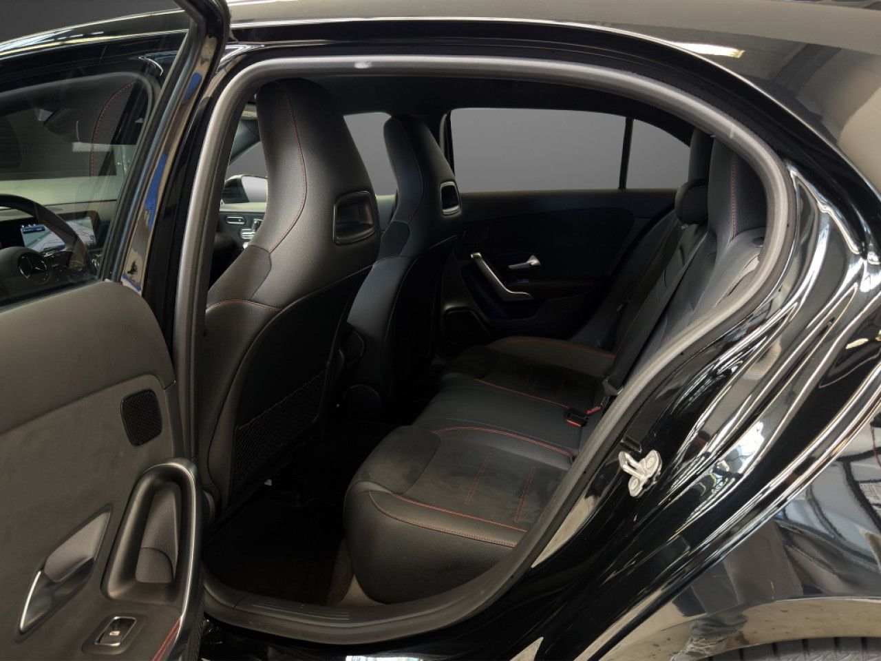 Mercedes-Benz A-Klasse – Bild 8