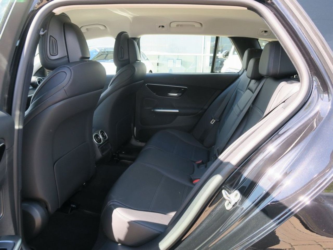 Mercedes-Benz C-Klasse – Bild 13