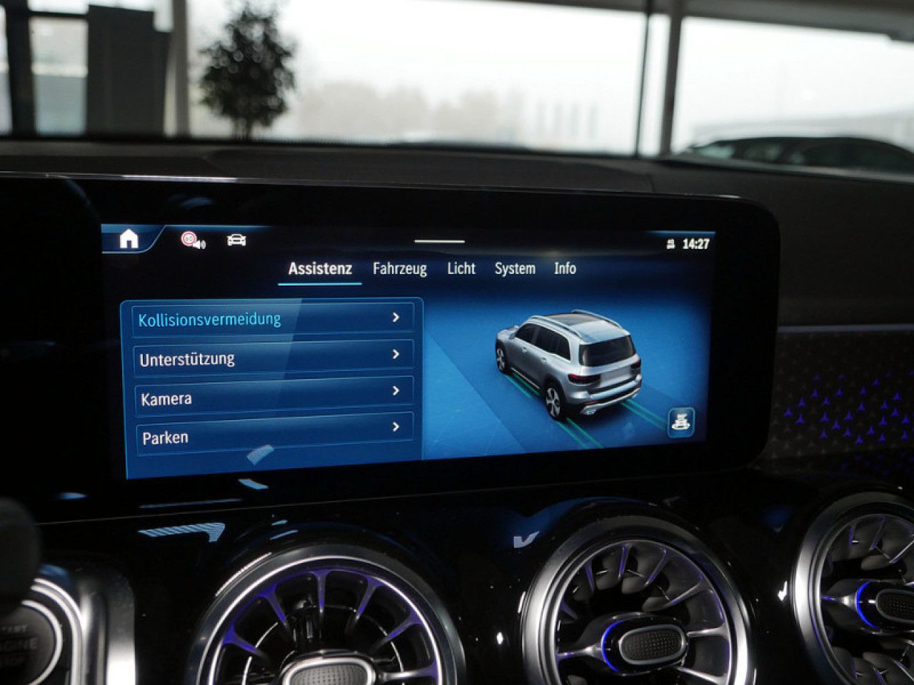 Mercedes-Benz GLB – Bild 16