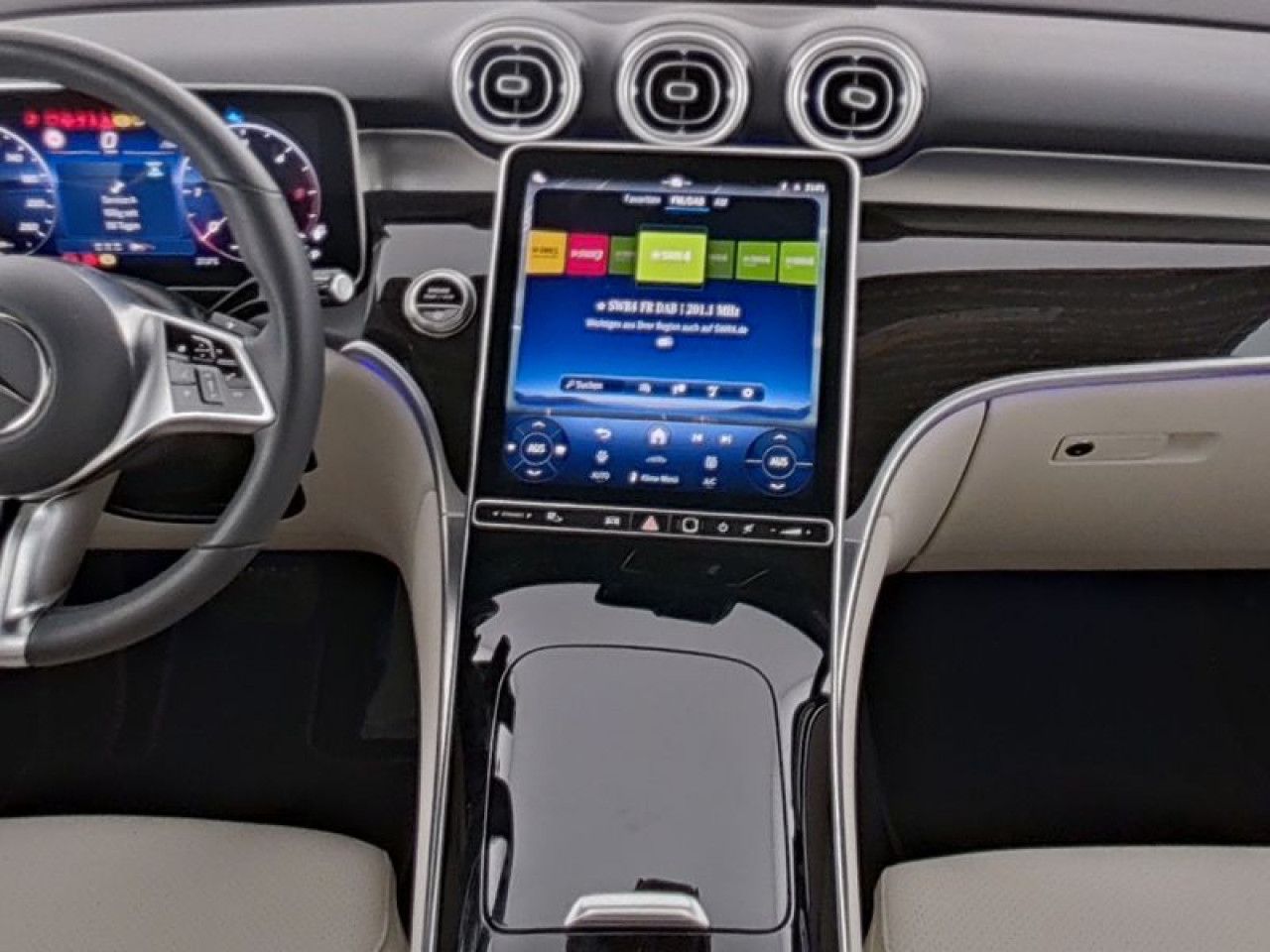 Mercedes-Benz GLC – Bild 7