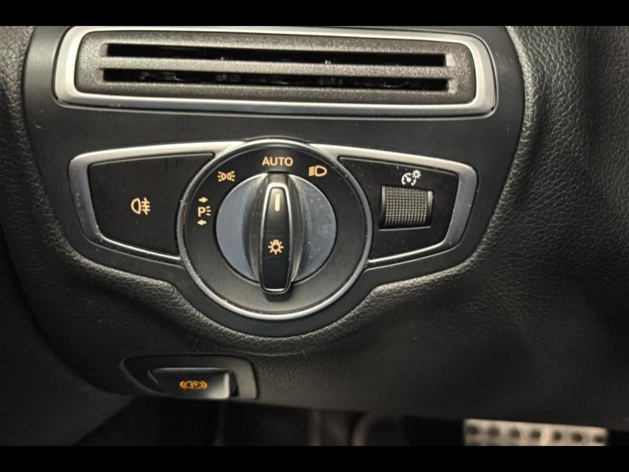 Photo du v&eacute;hicule 18 / 18