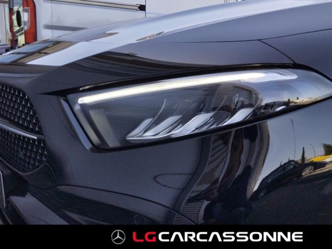 Photo du v&eacute;hicule 16 / 18