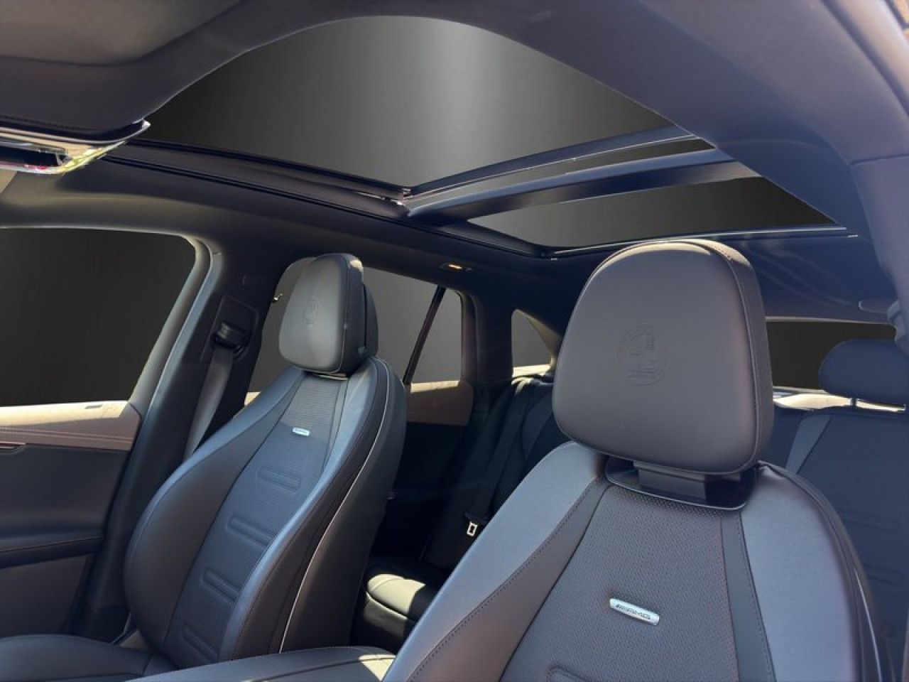 Mercedes-Benz EQE SUV – Bild 15