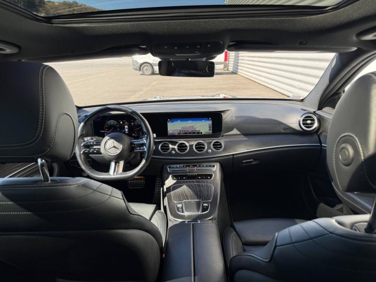 Photo du v&eacute;hicule 11 / 18