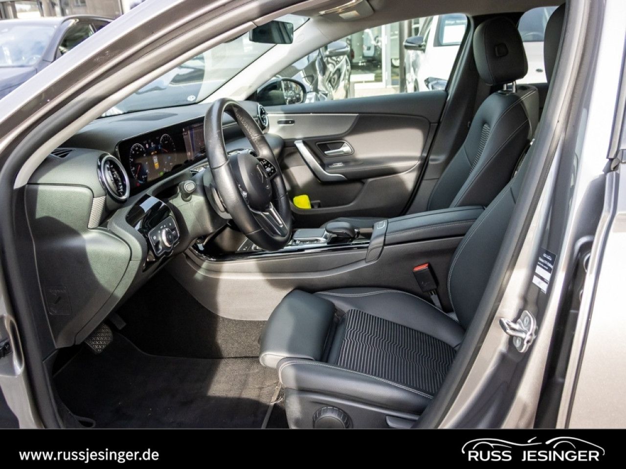 Fahrzeugbild 14 / 16