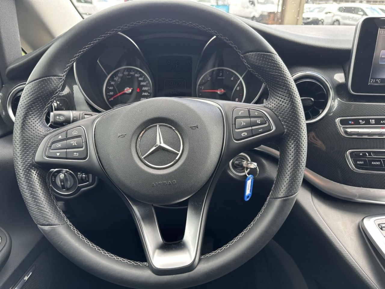 Fahrzeugbild 14 / 15