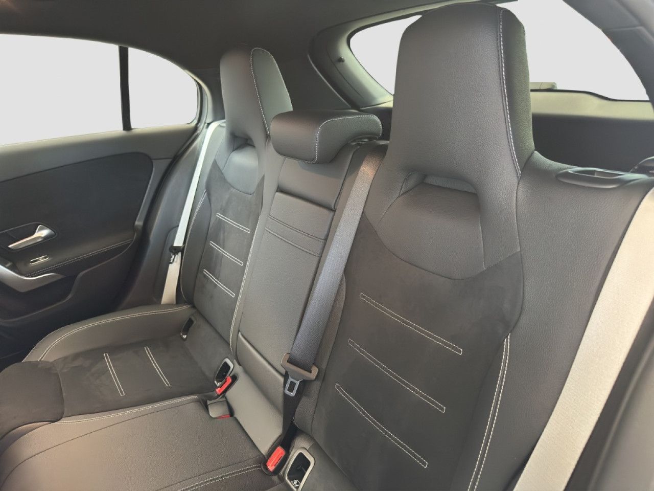 Mercedes-Benz A-Klasse – Bild 12
