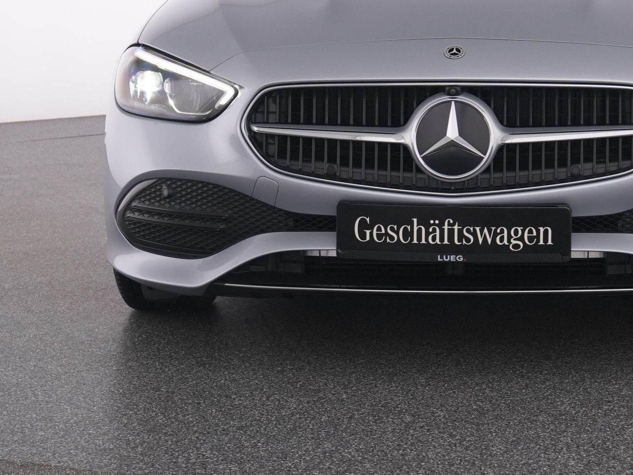 Mercedes-Benz C-Klasse – Bild 16