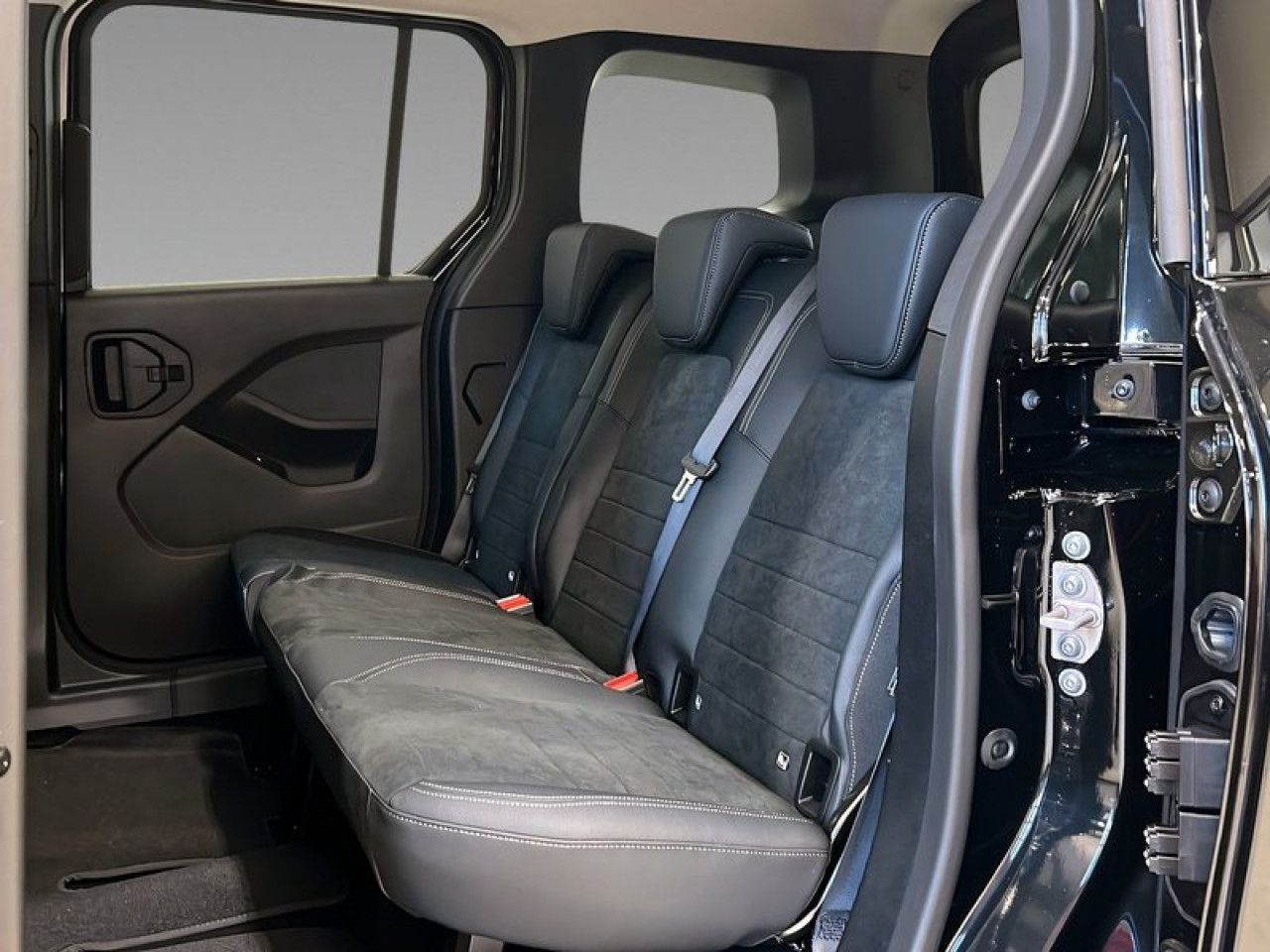 Fahrzeugbild 12 / 12