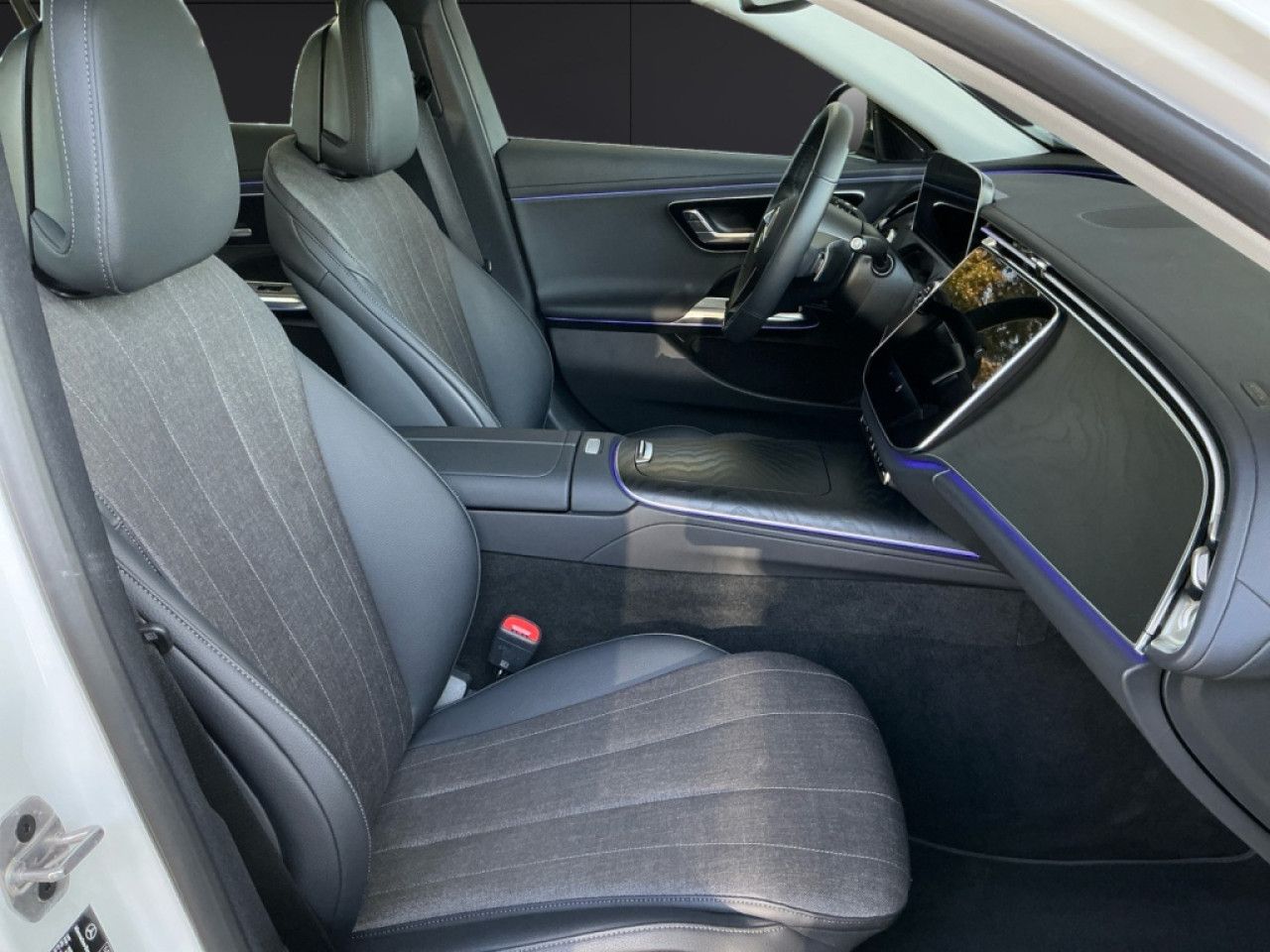 Mercedes-Benz E-Klasse – Bild 6