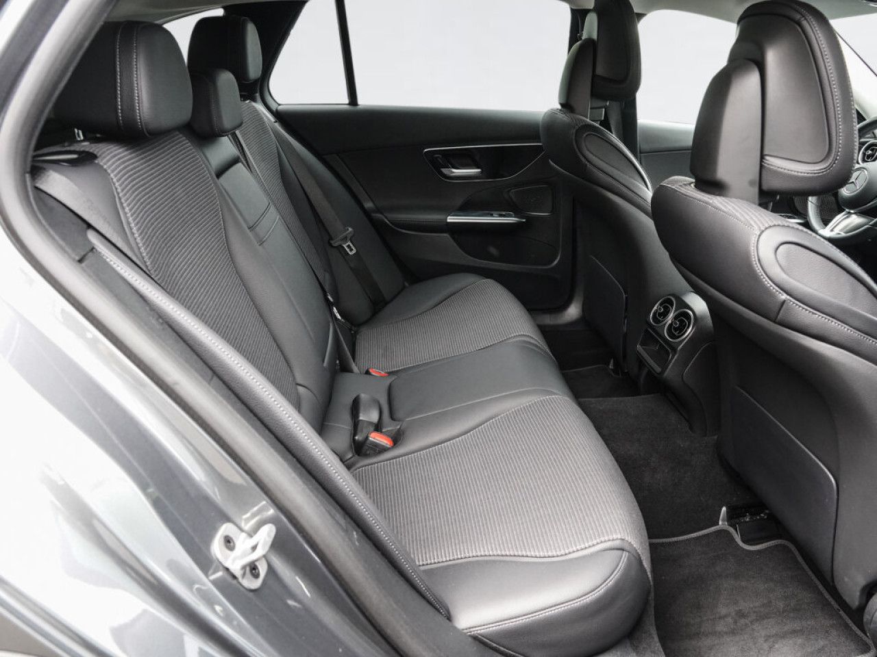Mercedes-Benz C-Klasse – Bild 6