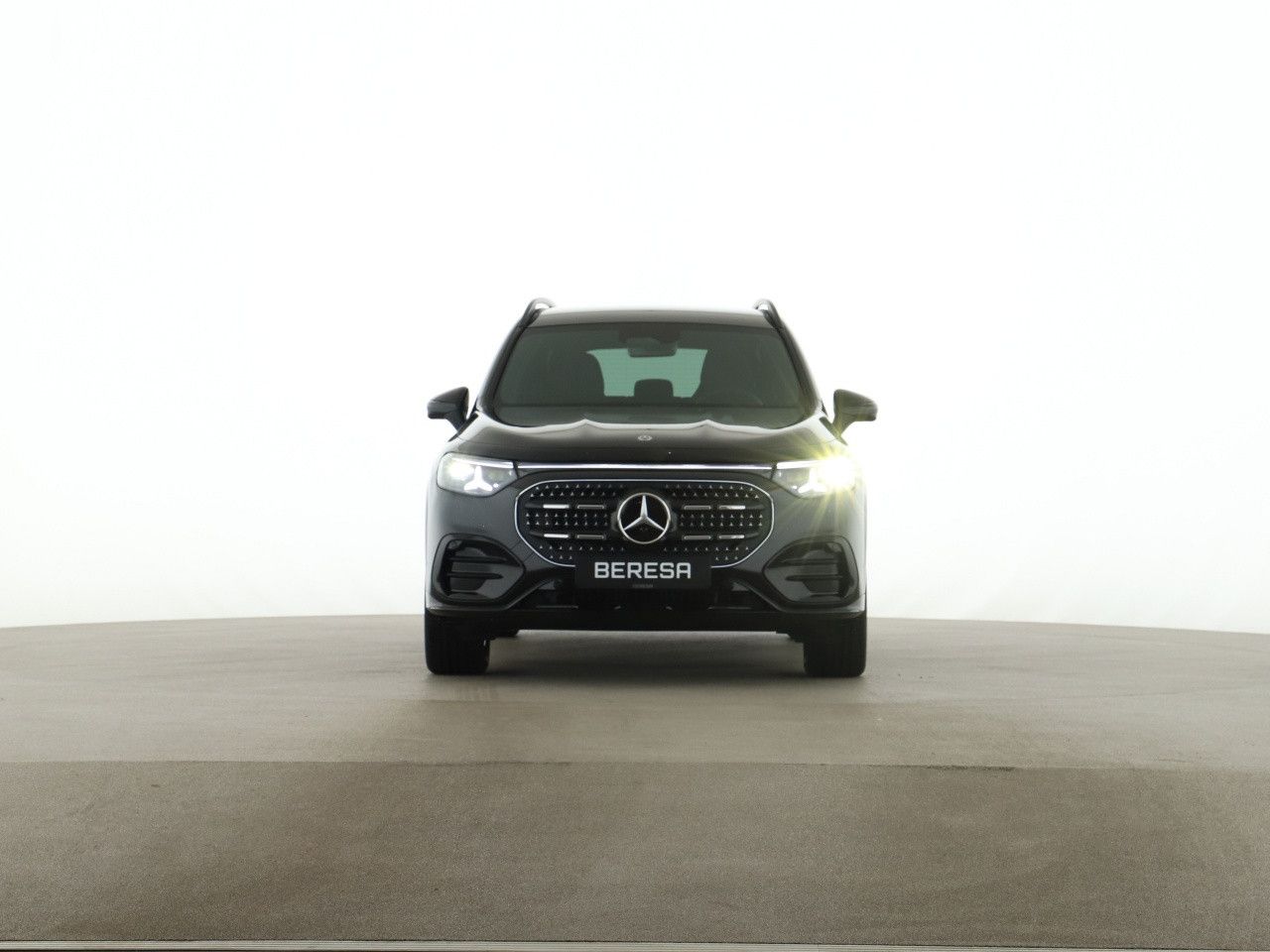 Mercedes-Benz GLB – Bild 2