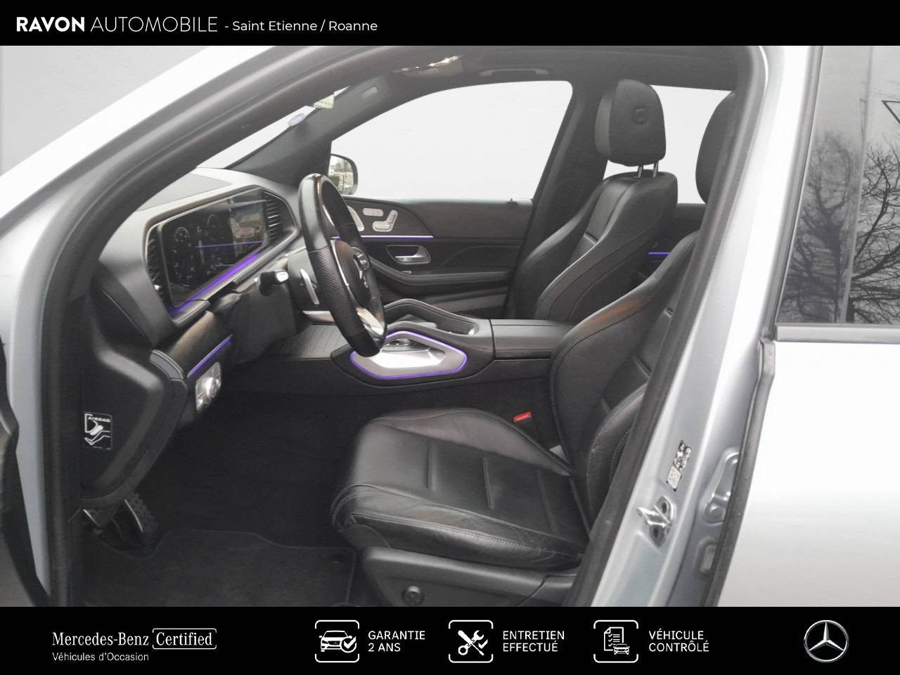 Photo du v&eacute;hicule 16 / 18