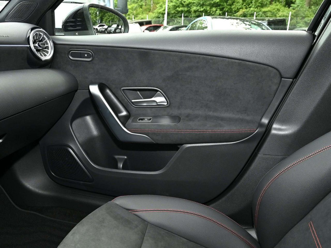 Mercedes-Benz A-Klasse – Bild 13