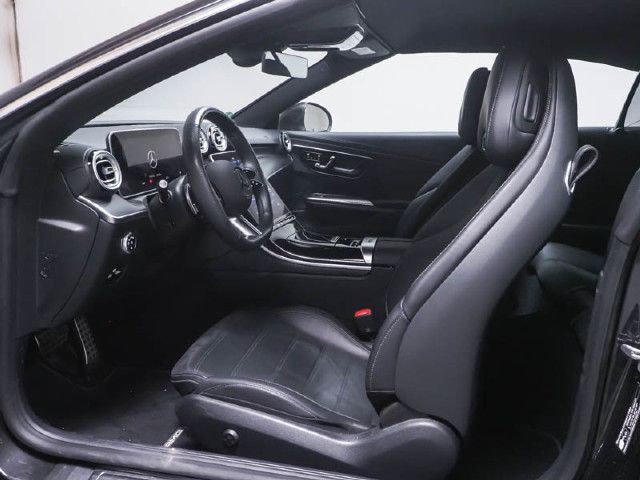 Mercedes-Benz CLE 200