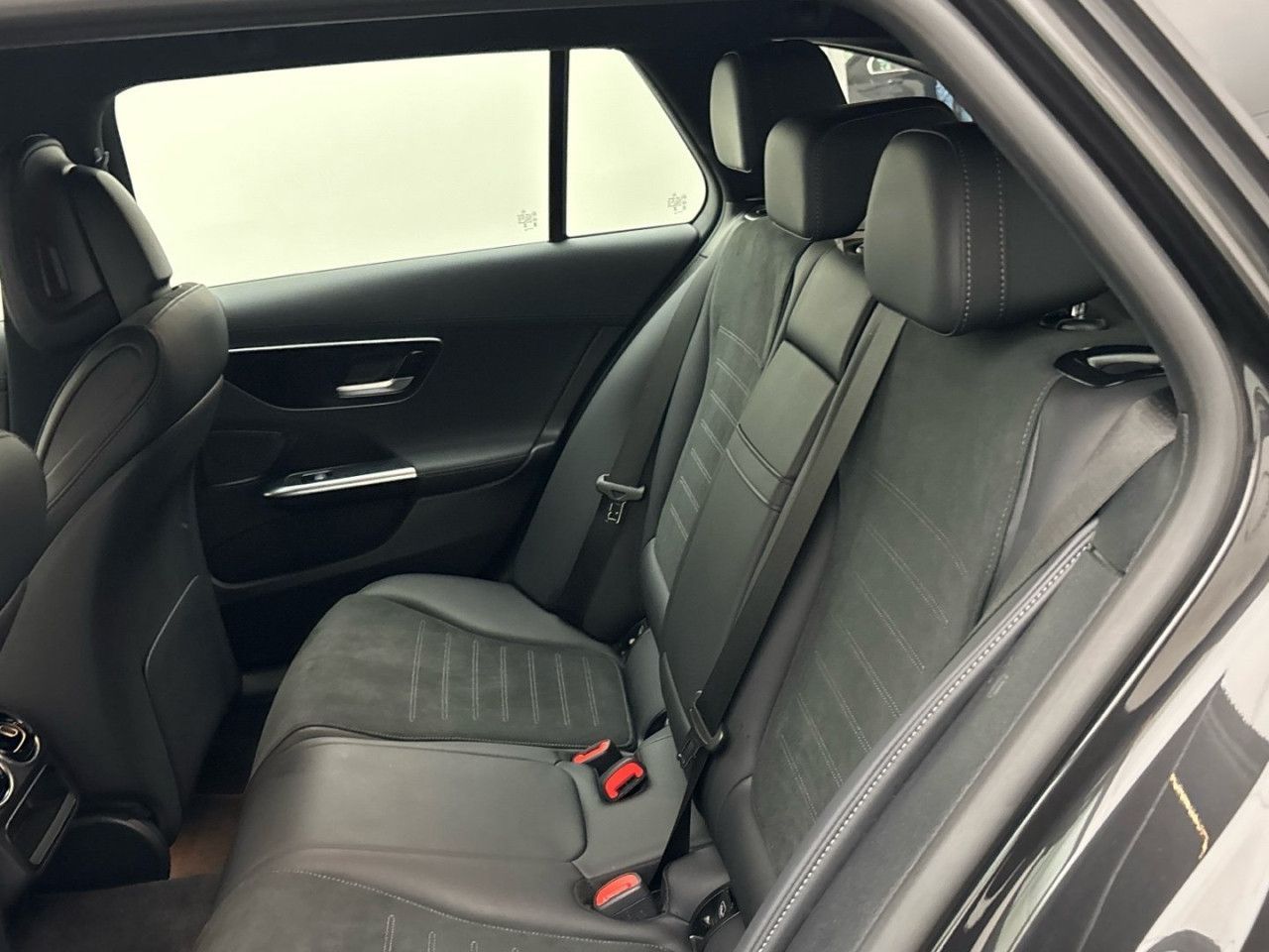 Mercedes-Benz C-Klasse – Bild 14