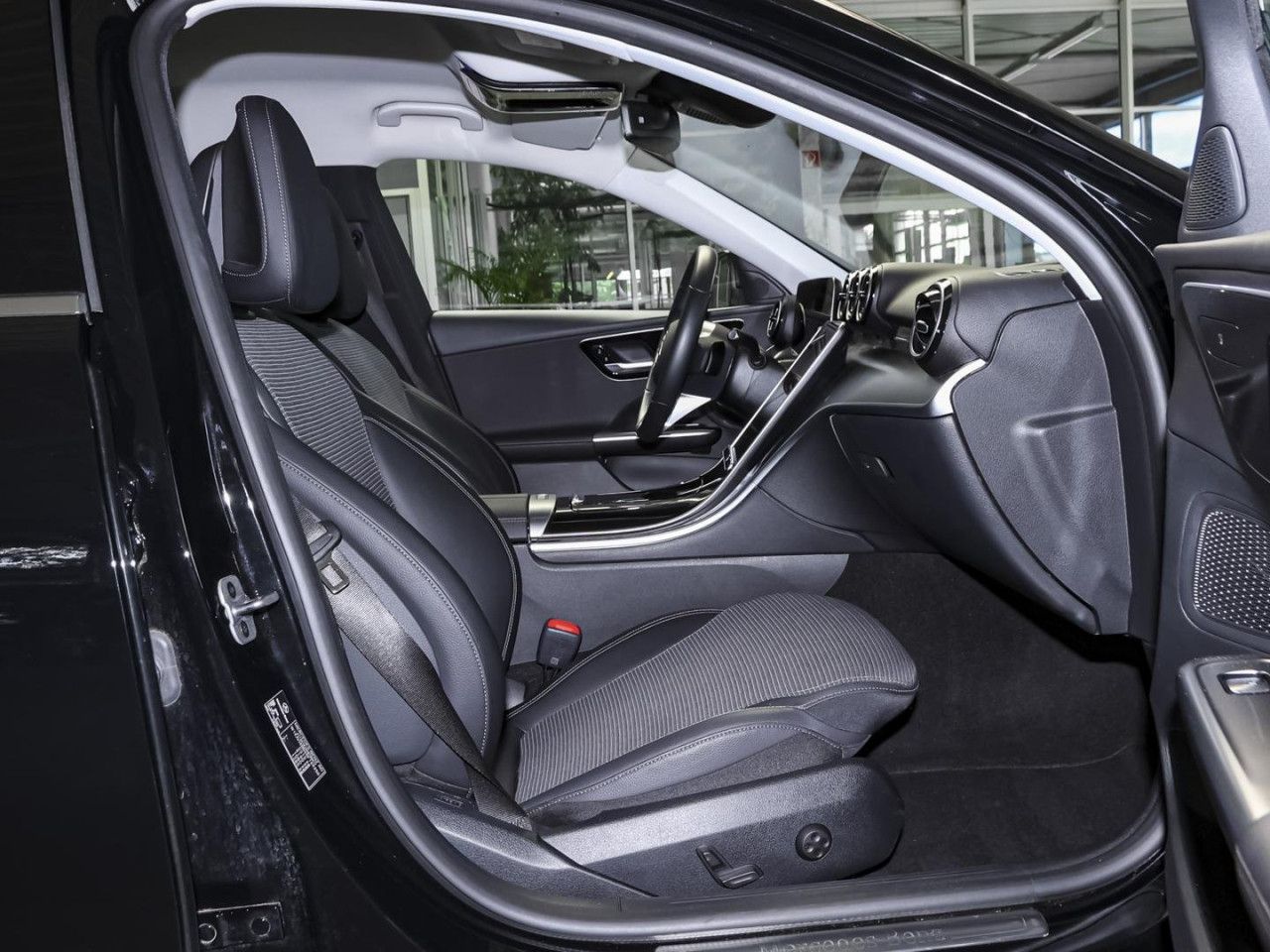 Mercedes-Benz C-Klasse – Bild 5