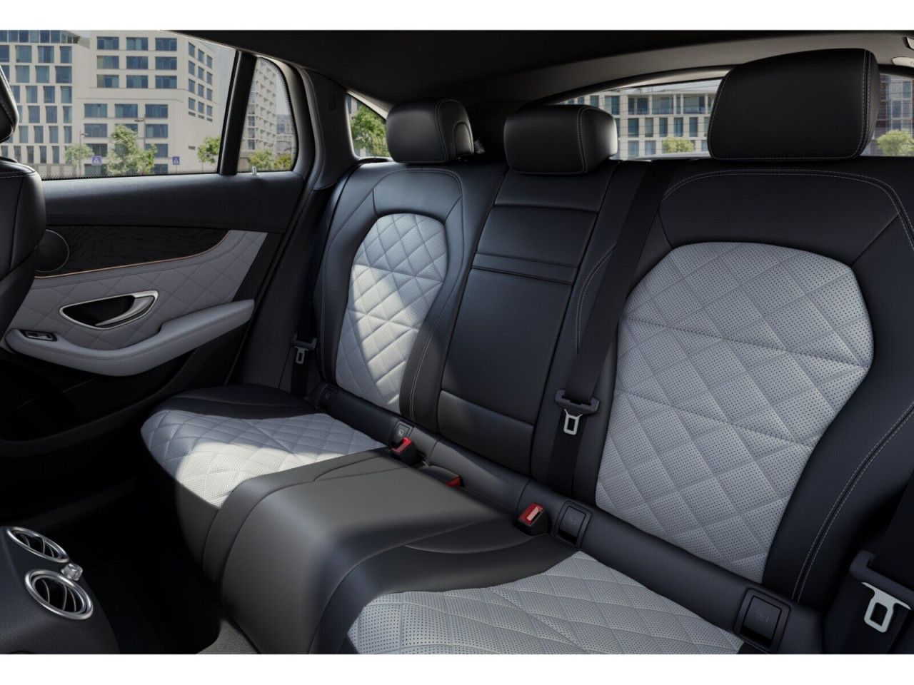 Fahrzeugbild 24 / 27