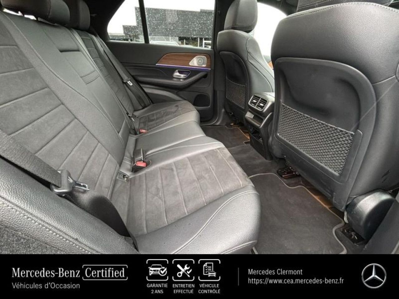 Photo du v&eacute;hicule 18 / 18