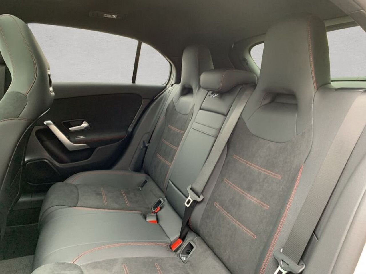 Mercedes-Benz A-Klasse – Bild 17