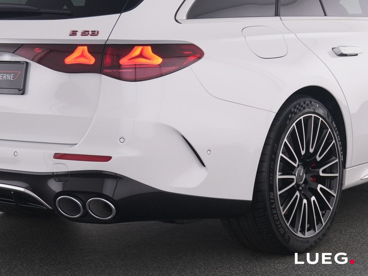 Mercedes-Benz E-Klasse – Bild 9