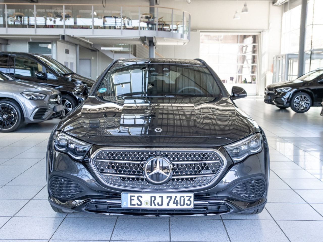 Mercedes-Benz E-Klasse – Bild 9
