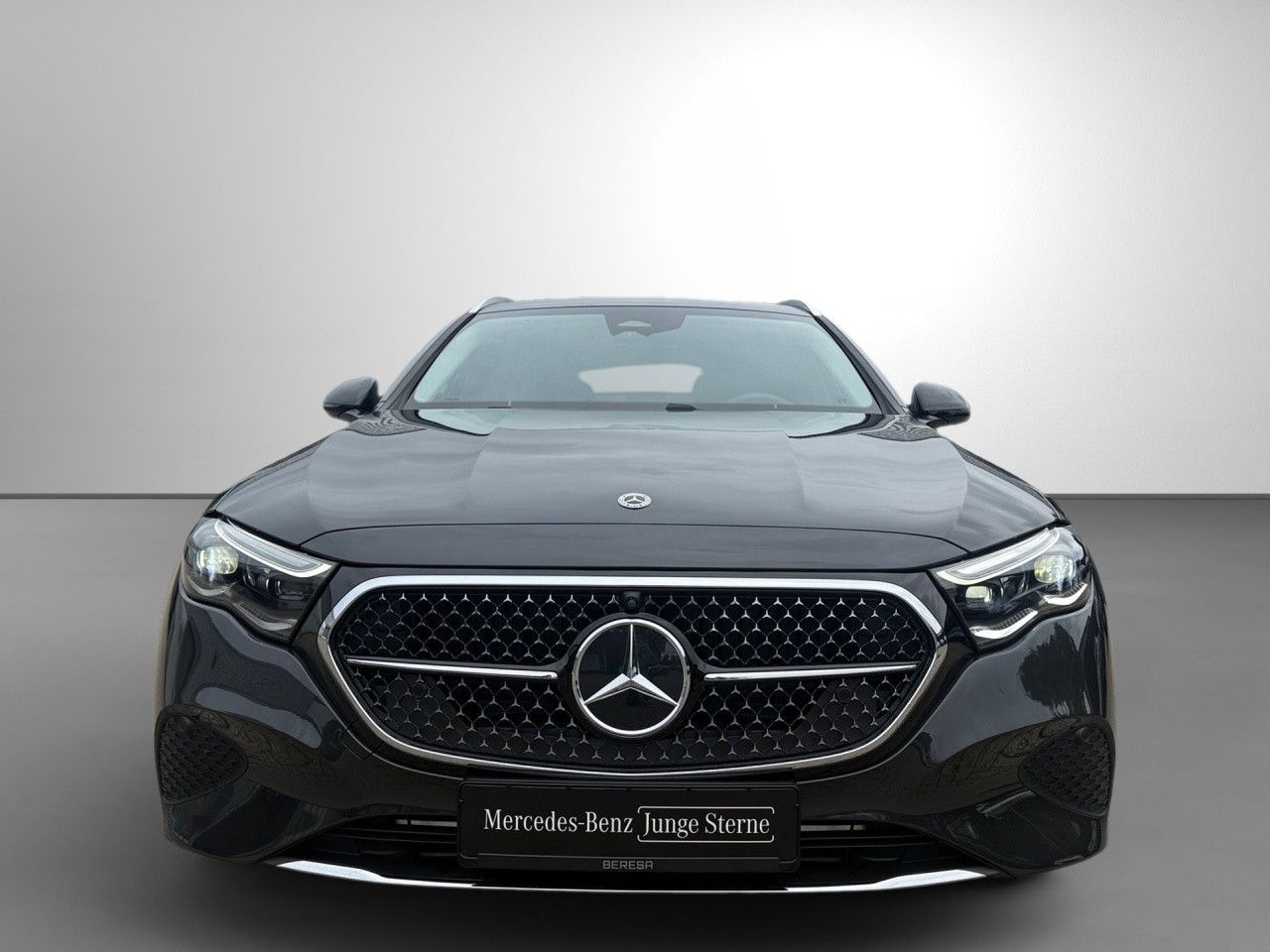 Mercedes-Benz E-Klasse – Bild 2