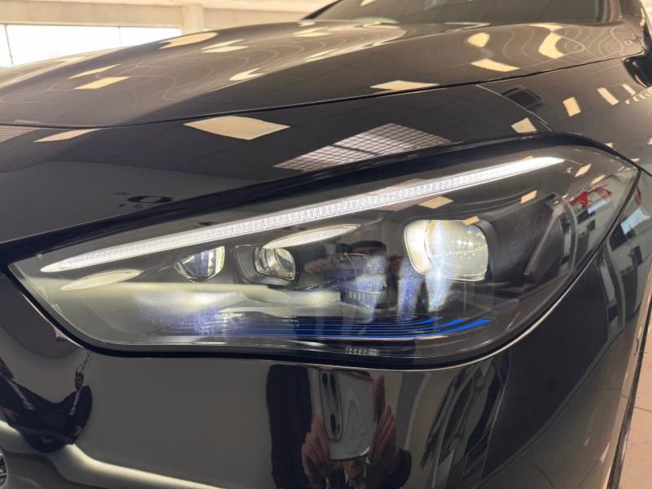 Photo du v&eacute;hicule 5 / 18