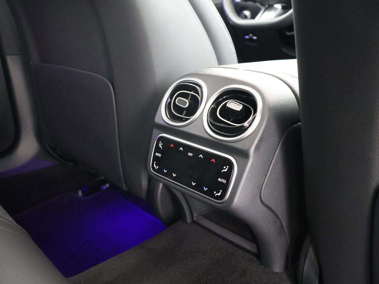 Mercedes-Benz C-Klasse – Bild 20