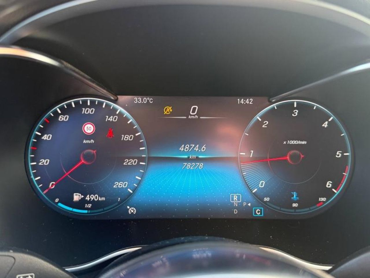 Photo du v&eacute;hicule 18 / 18